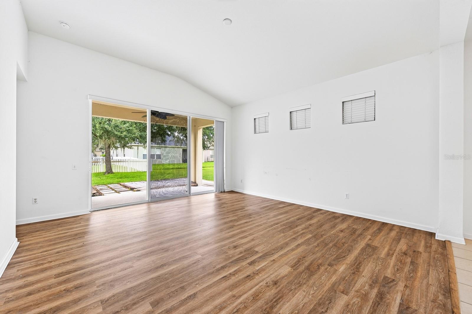 13424 Hopkinton Ct Property Photo 6