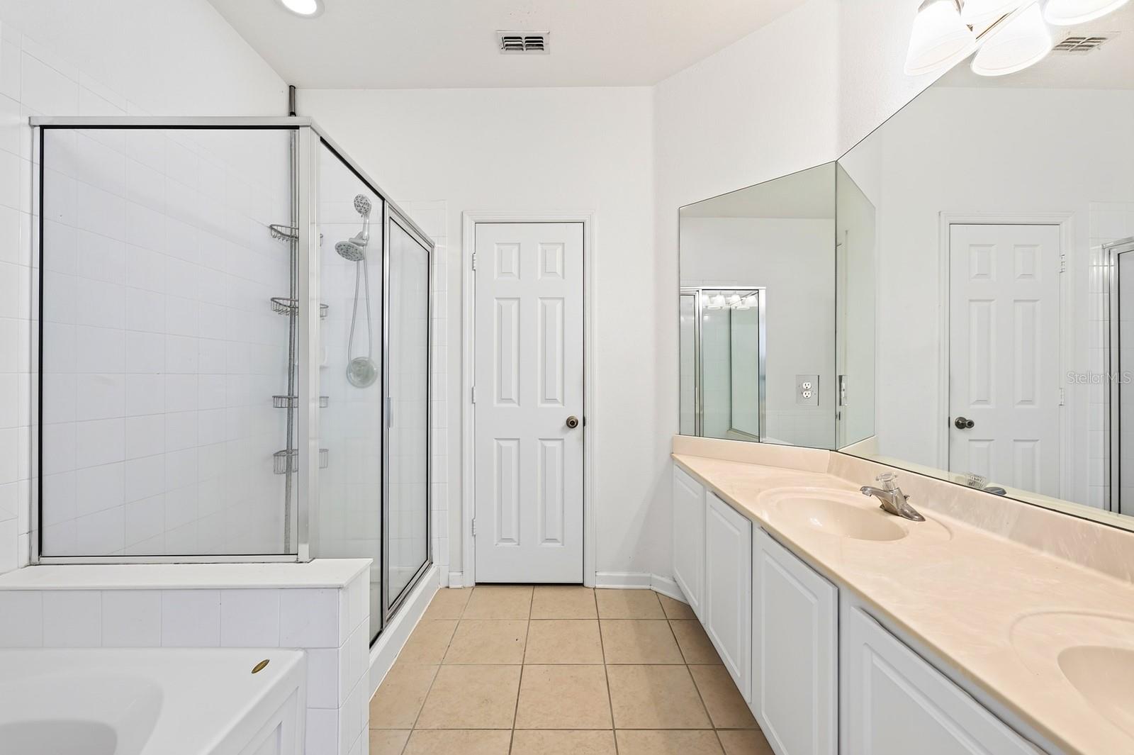13424 Hopkinton Ct Property Photo 14