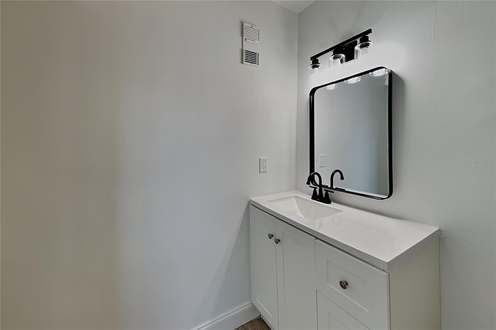 7309 Daniel Webster Dr #o4 Property Photo 11