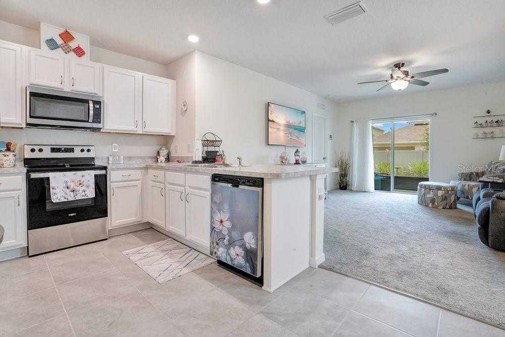 2763 Swooping Sparrow Dr Property Photo 11