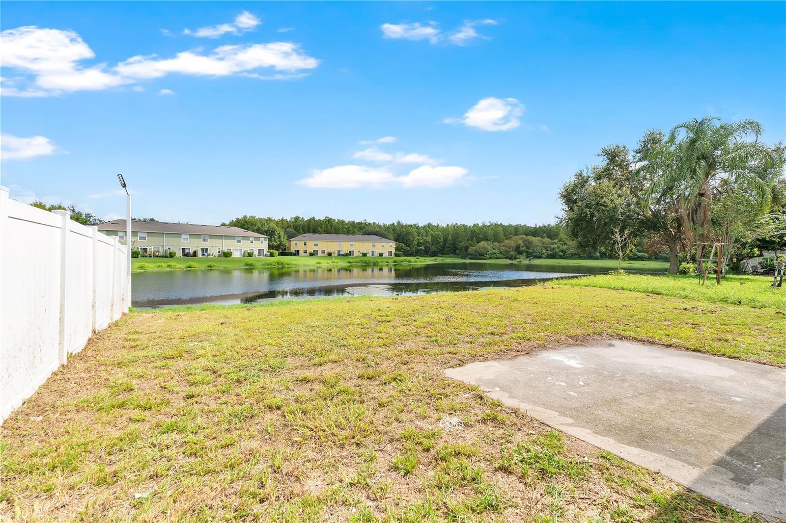 531 Flower Fields Ln Property Photo 21