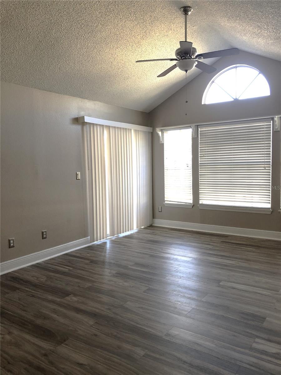 1057 S Hiawassee Rd #1924 Property Photo 6