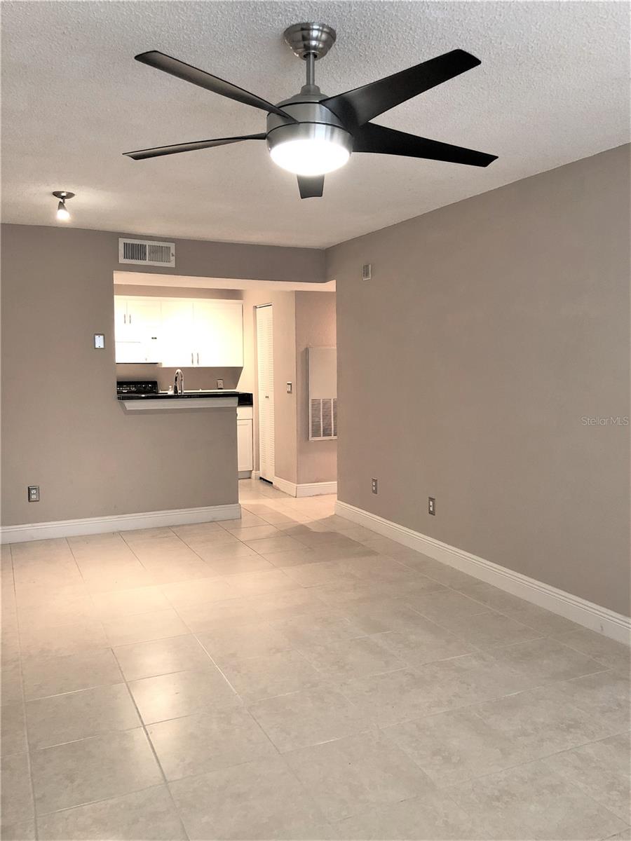 1033 S Hiawassee Rd #2614 Property Photo 3