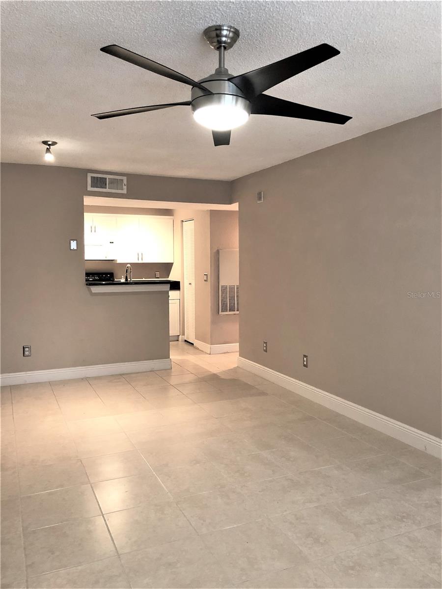 1033 S Hiawassee Rd #2614 Property Photo 6