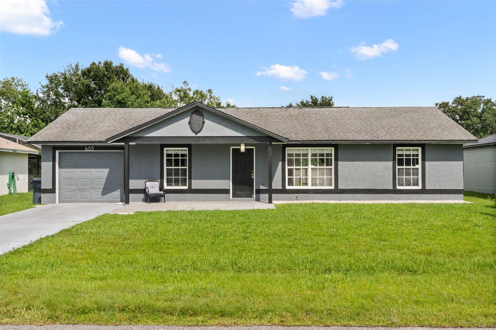 605 Tamarin Ln Property Photo 10