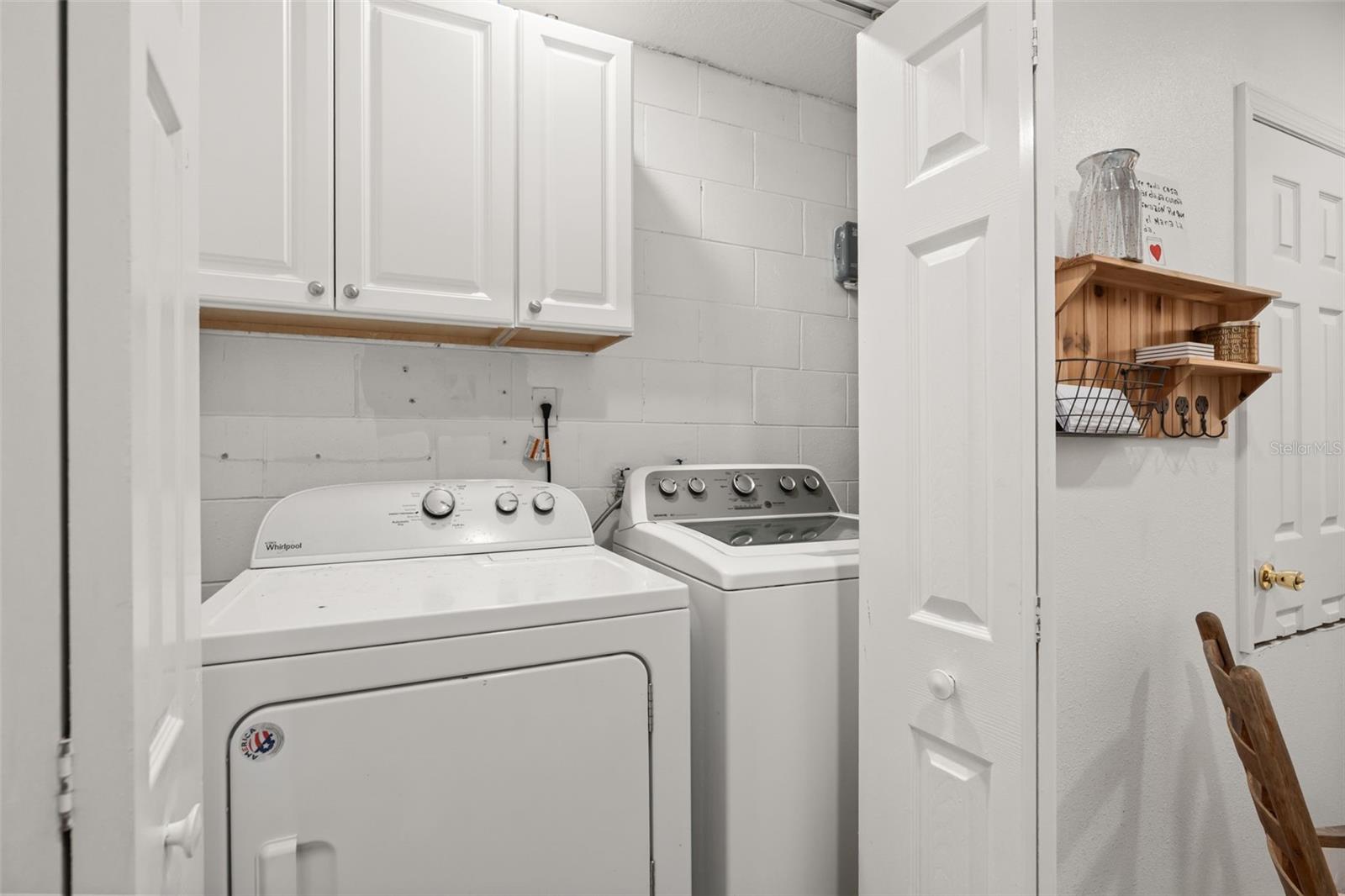 605 Tamarin Ln Property Photo 23