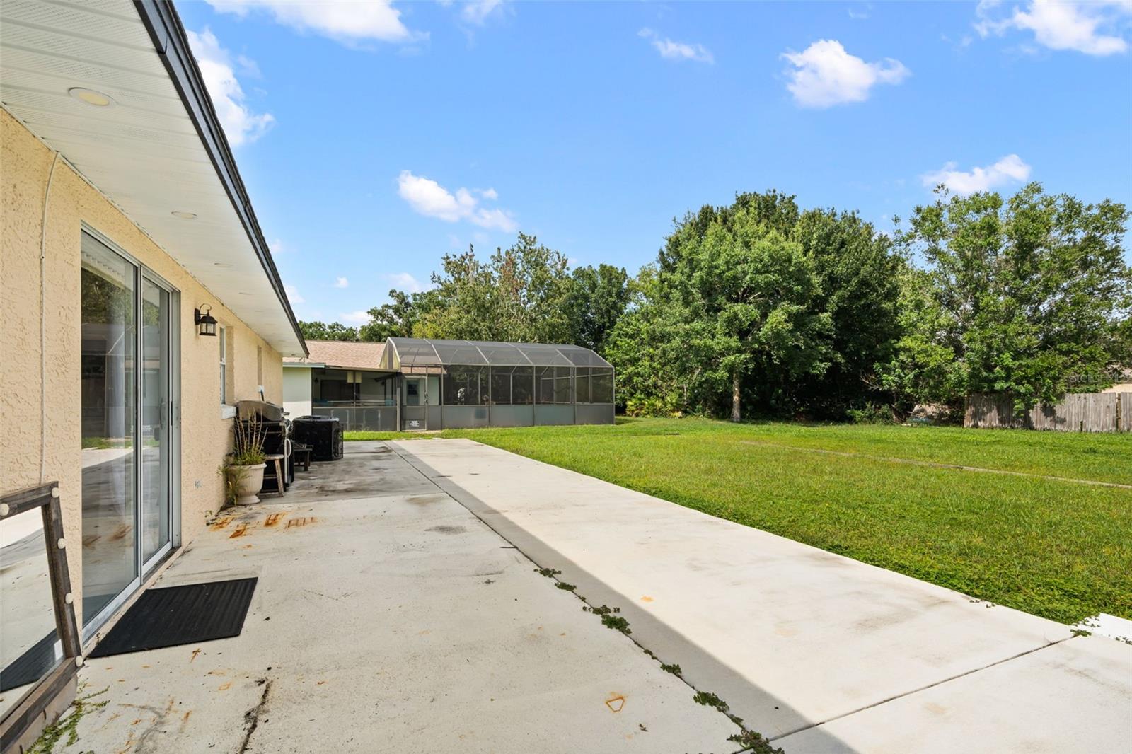 605 Tamarin Ln Property Photo 24