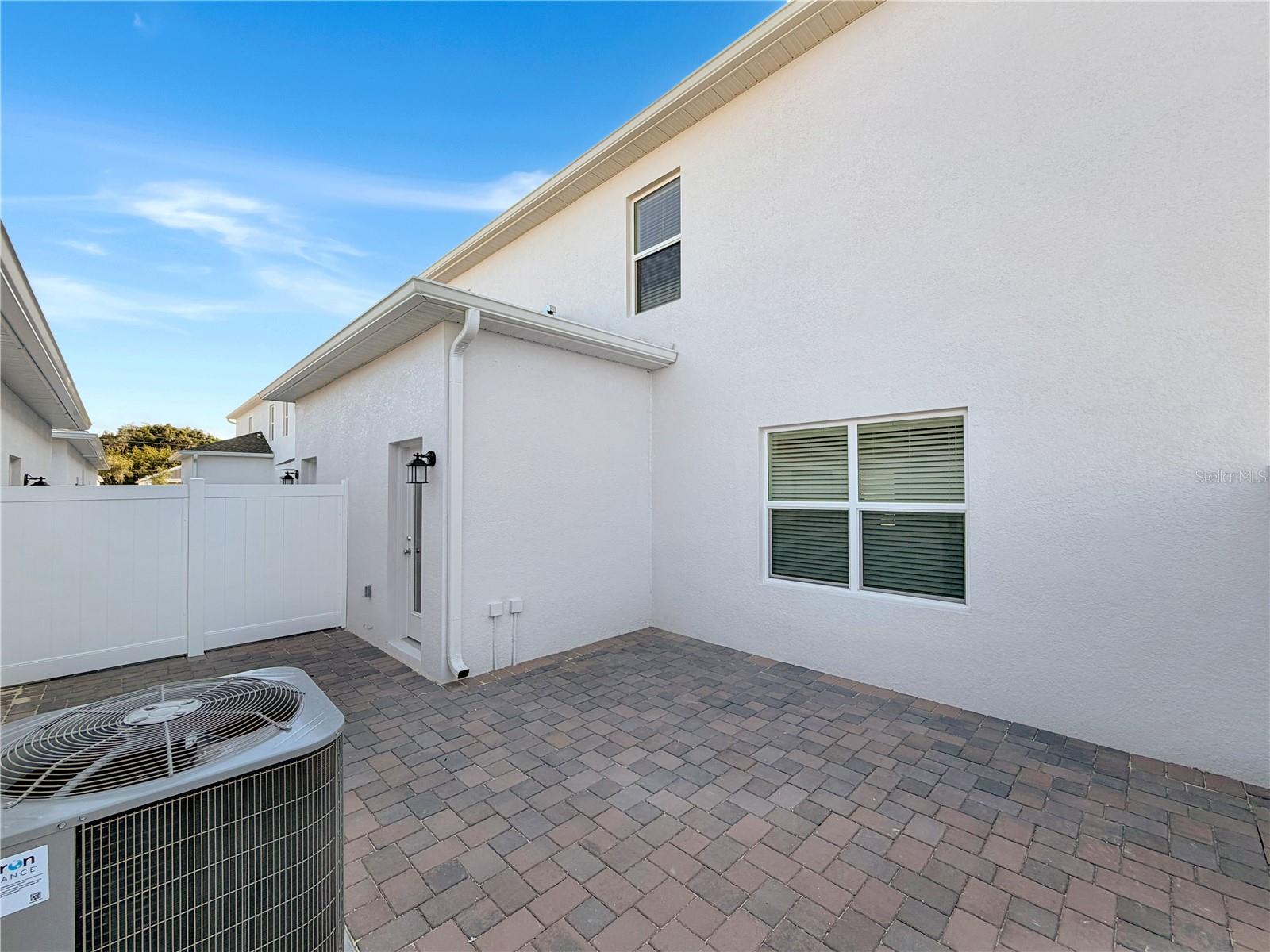 2212 Red Sun St Property Photo 11