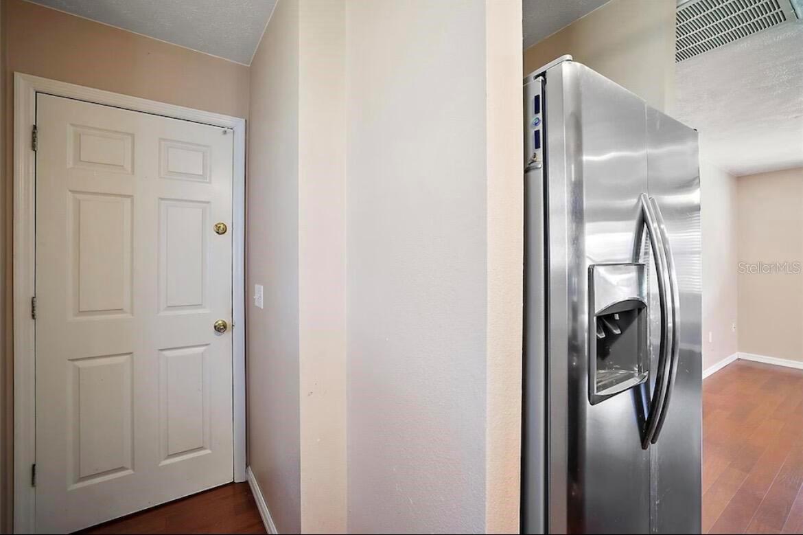 138 Almond Rd Property Photo 14
