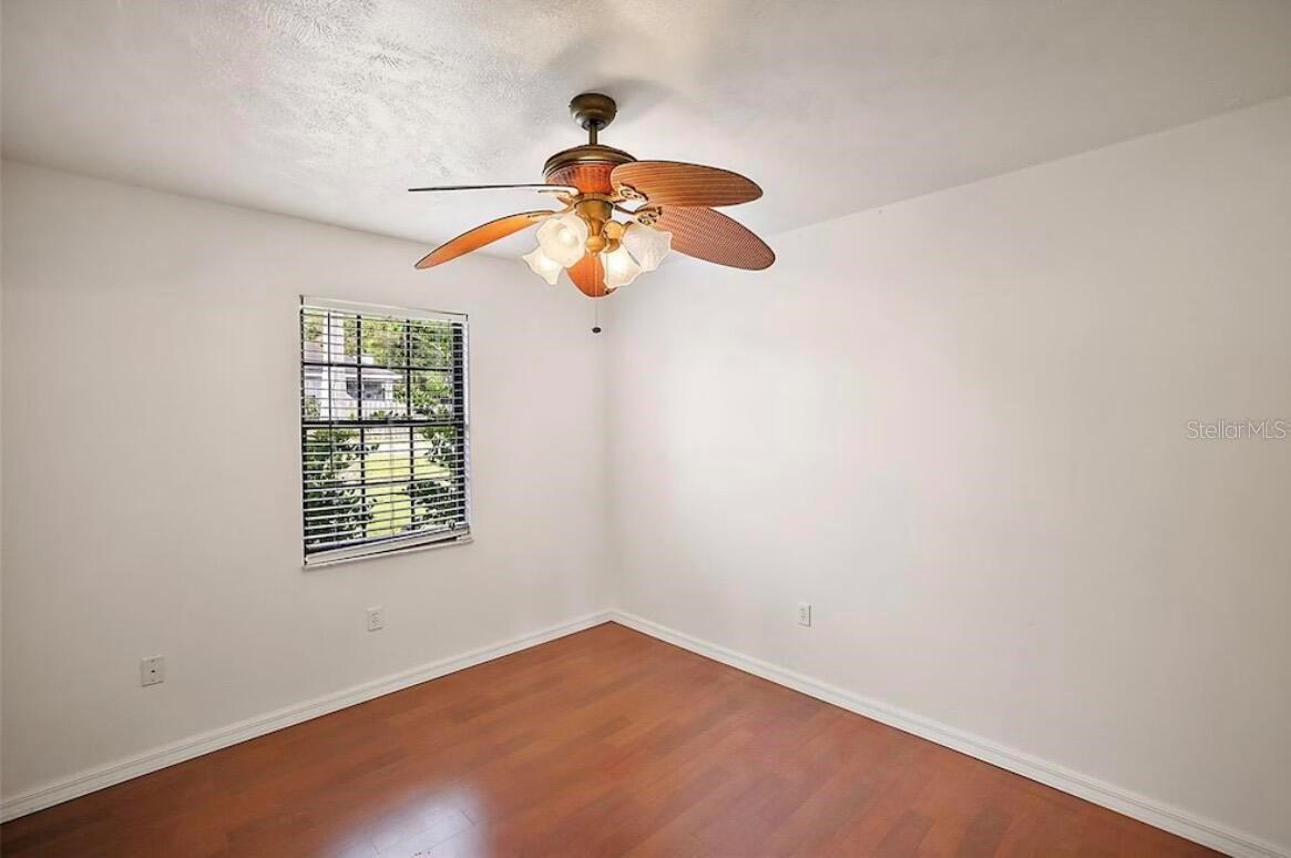 138 Almond Rd Property Photo 16