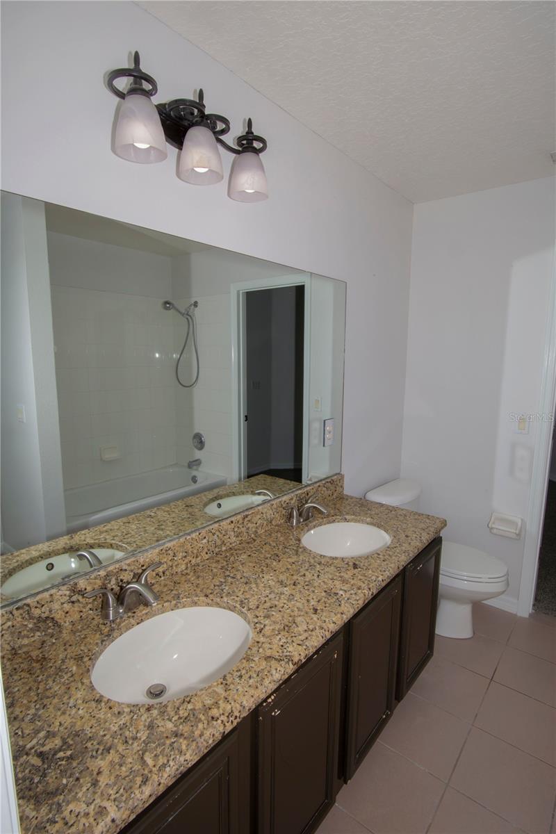 664 Cedar Forest Cir Property Photo 32