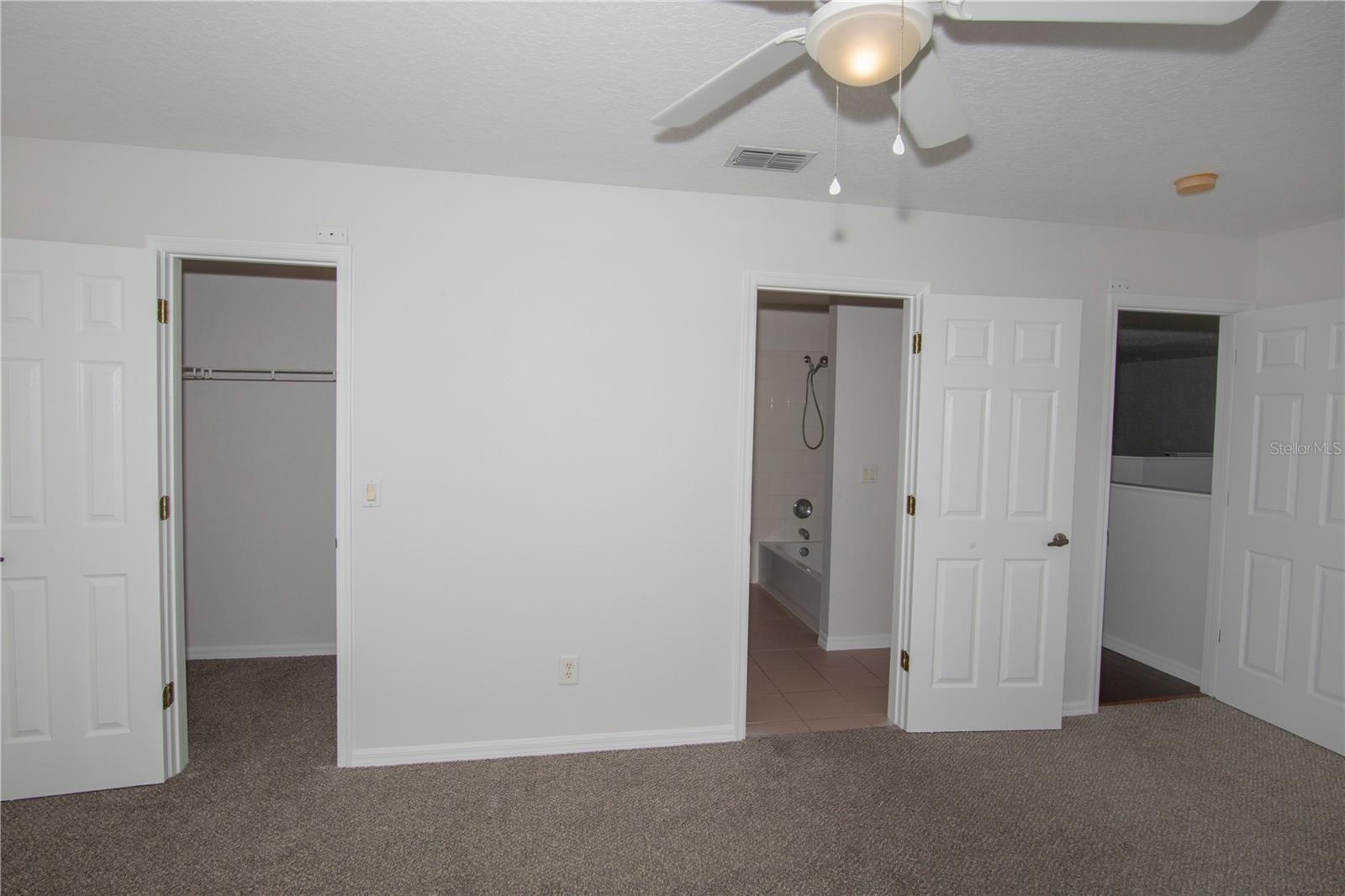 664 Cedar Forest Cir Property Photo 34