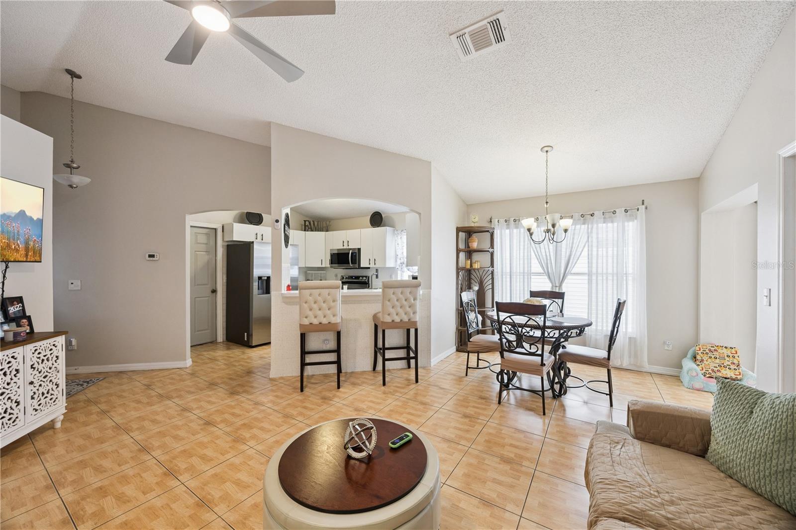 8785 Foley Dr Property Photo 4