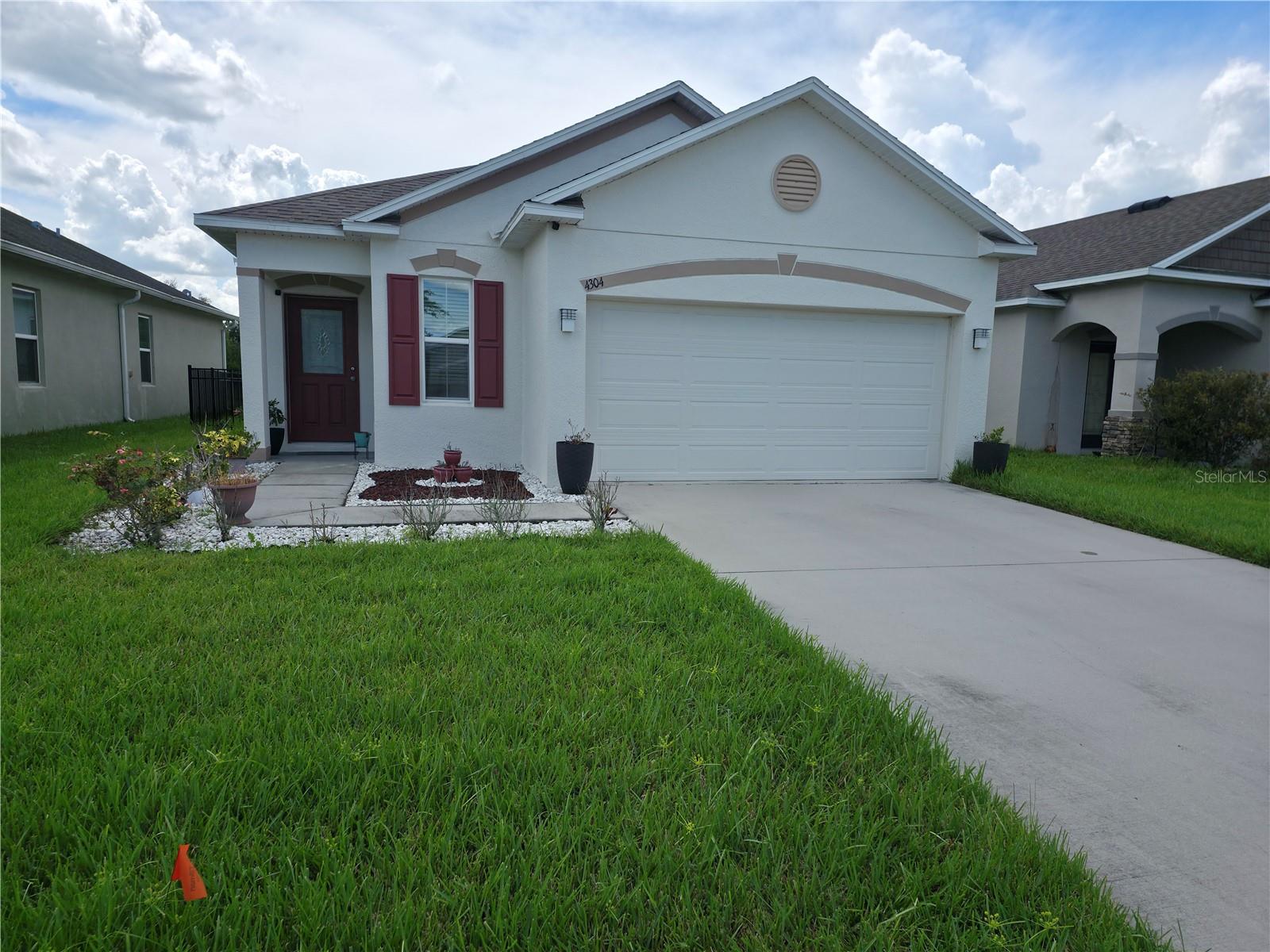 4304 Desert Rose Ave Property Photo 1