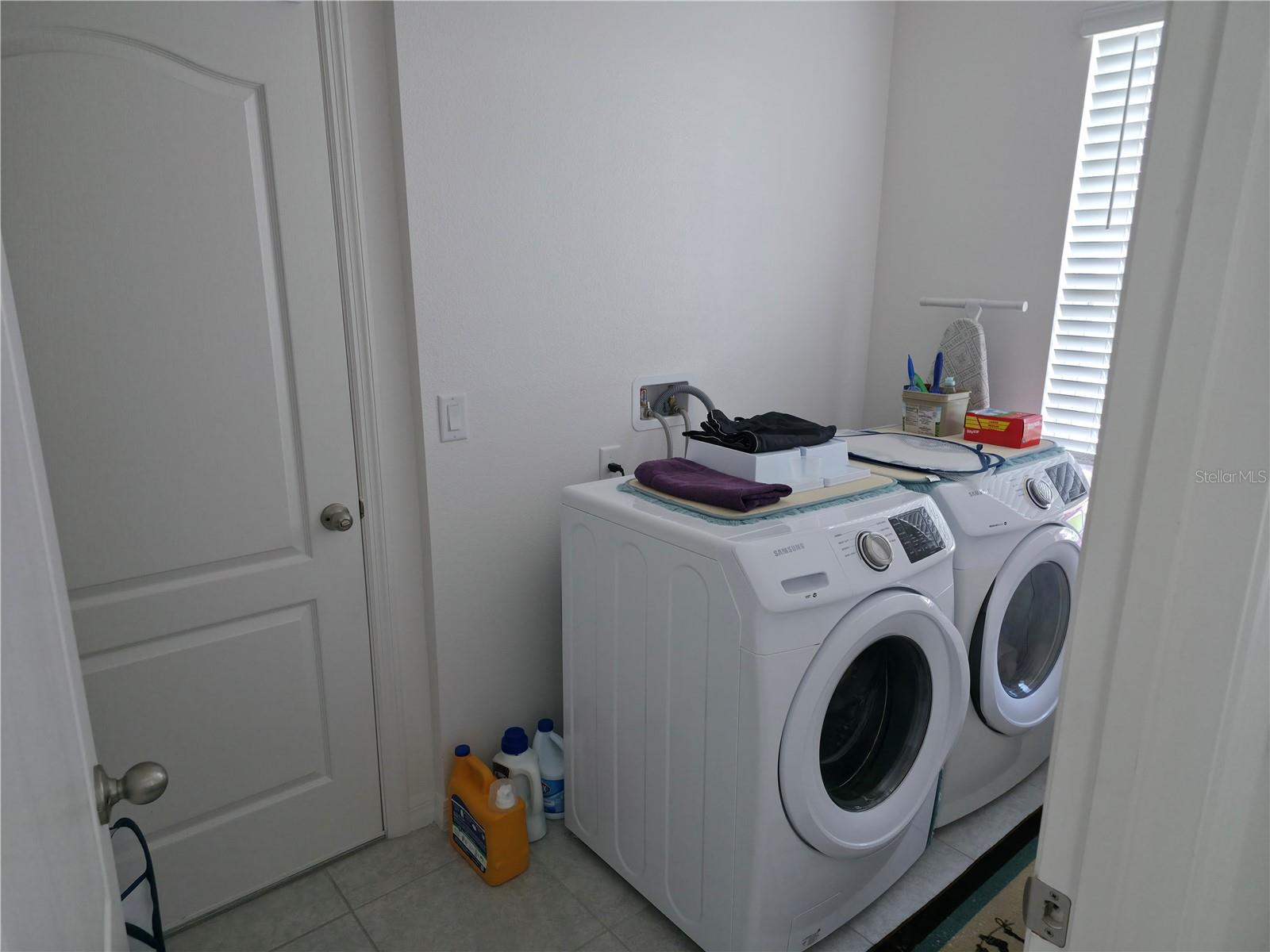 4304 Desert Rose Ave Property Photo 7