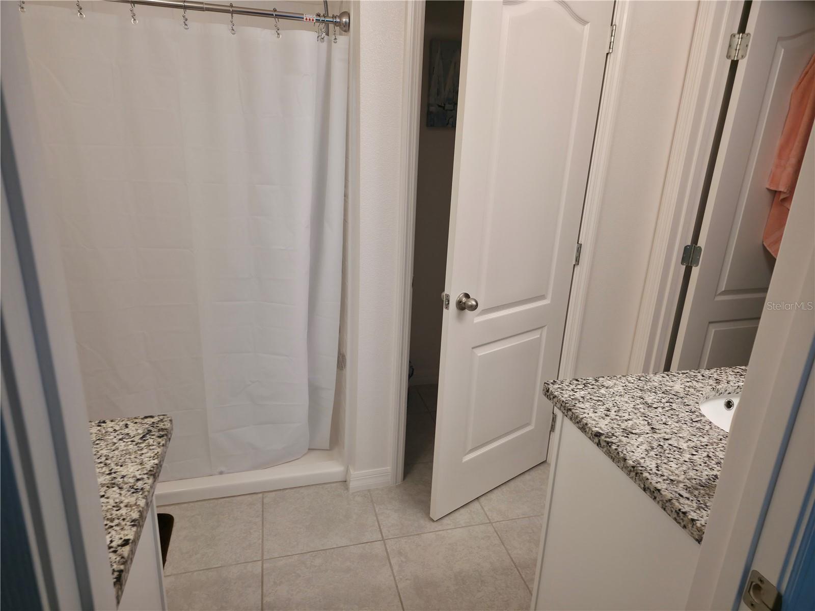 4304 Desert Rose Ave Property Photo 8