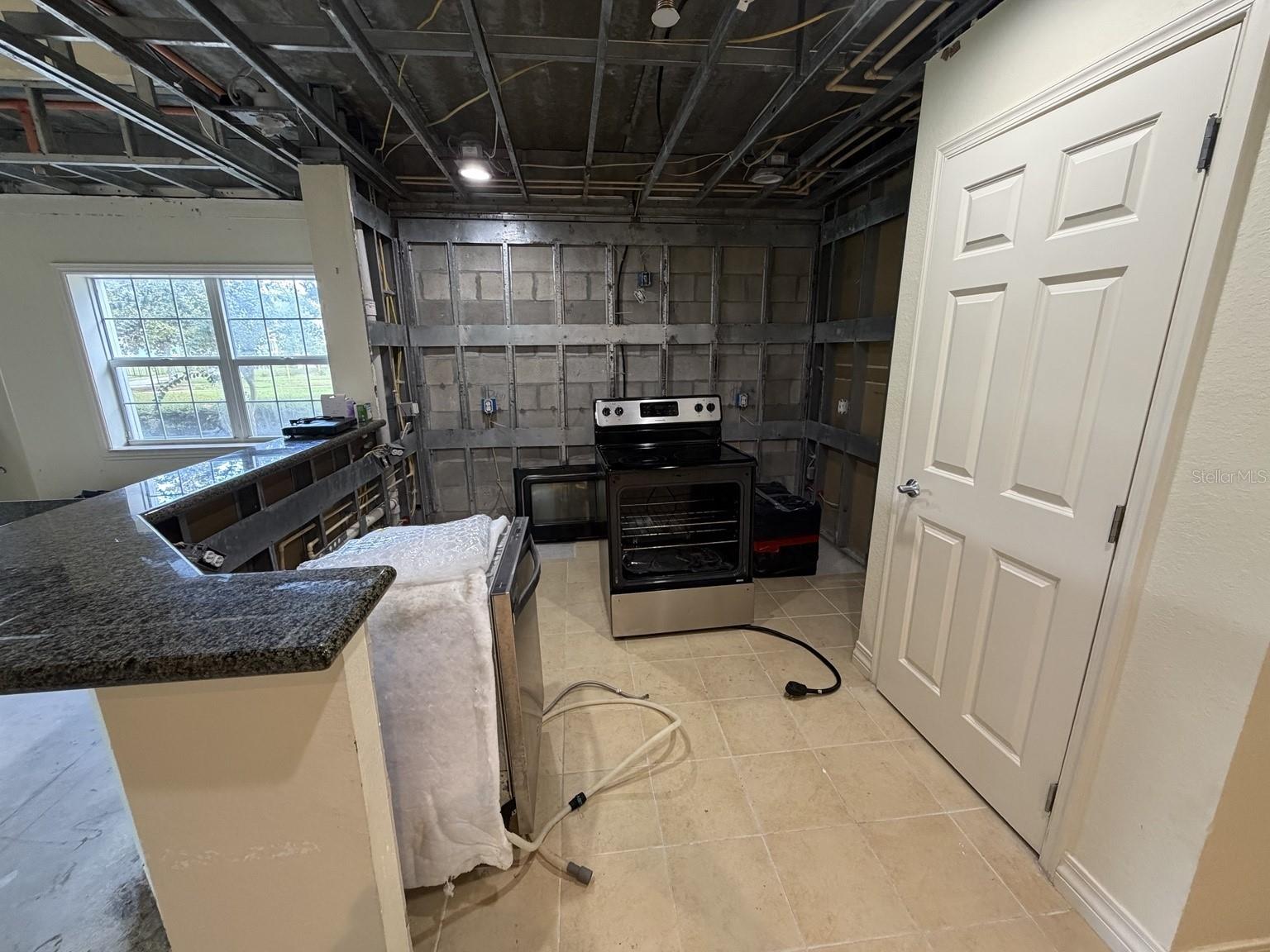 7601 Cabana Ct #104 Property Photo 7