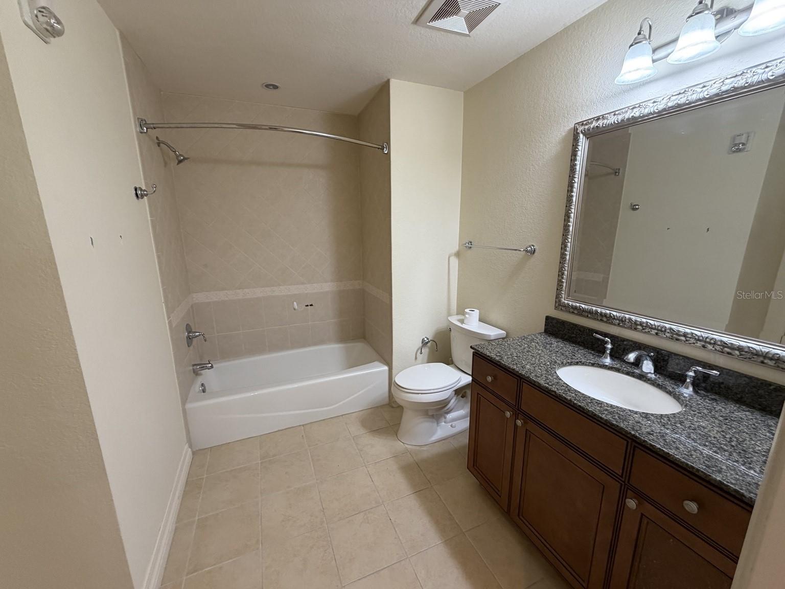 7601 Cabana Ct #104 Property Photo 34