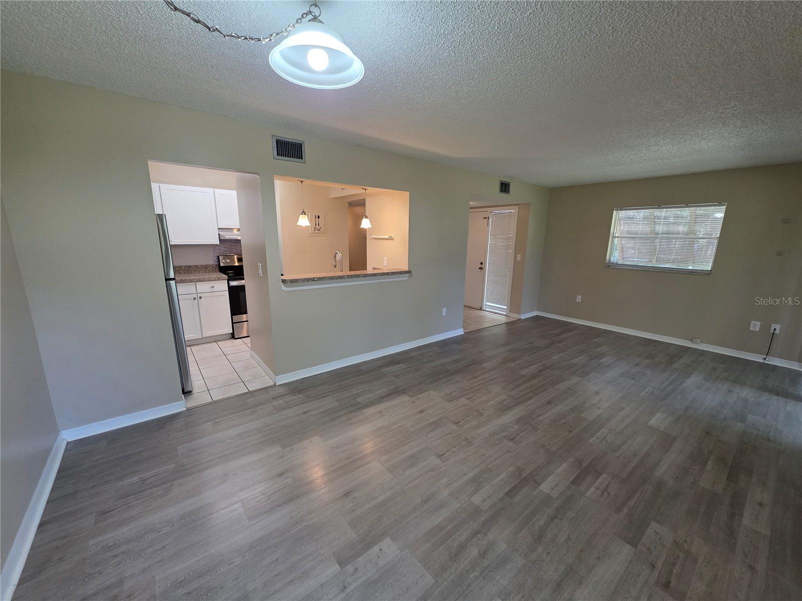 110 Cypress Woods Ct #12c Property Photo 3