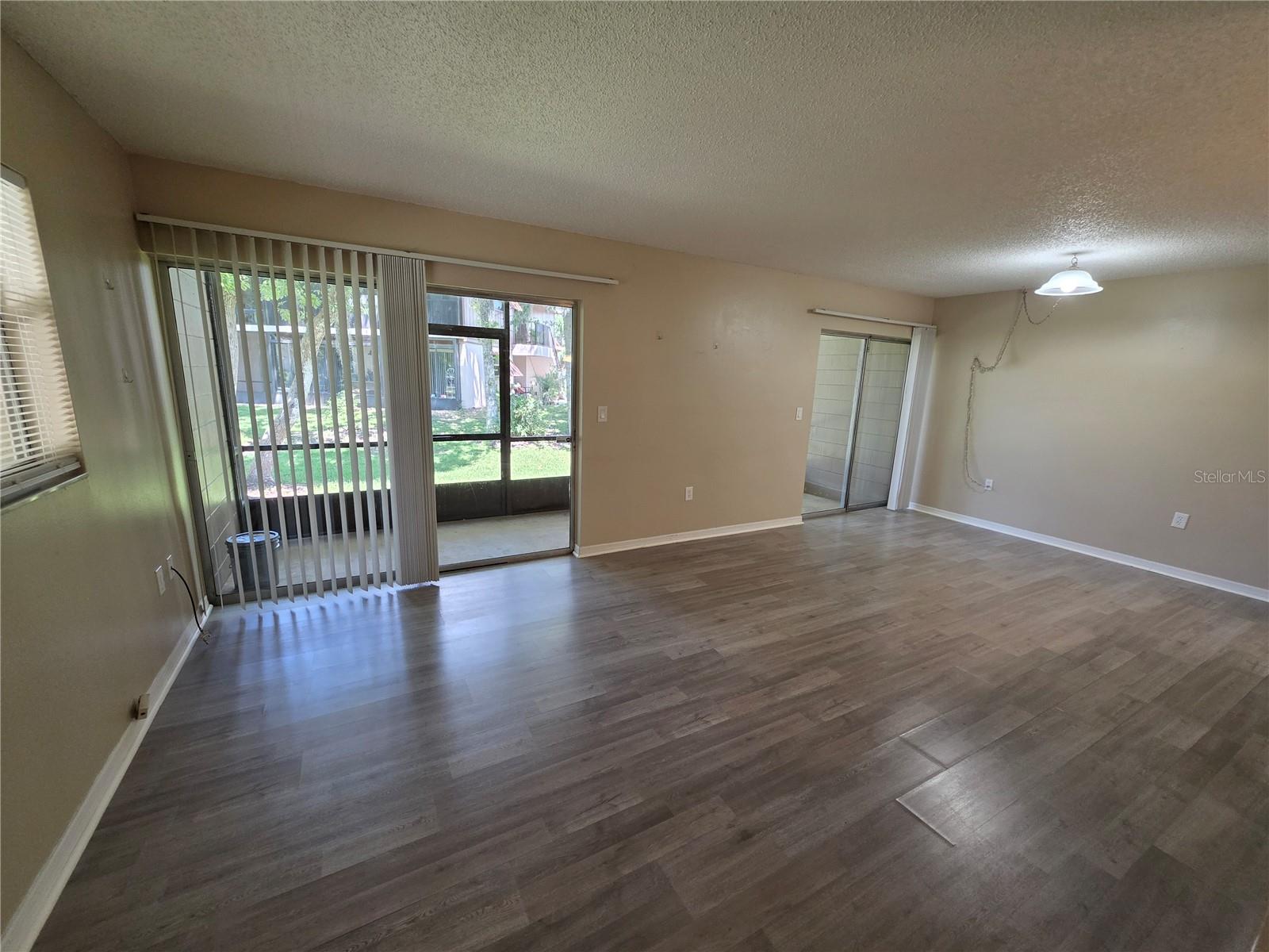 110 Cypress Woods Ct #12c Property Photo 4
