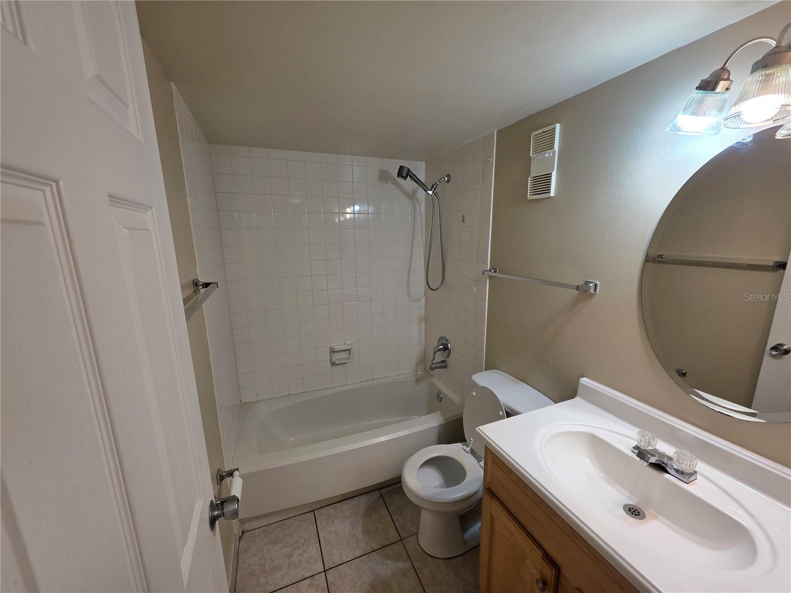 110 Cypress Woods Ct #12c Property Photo 13