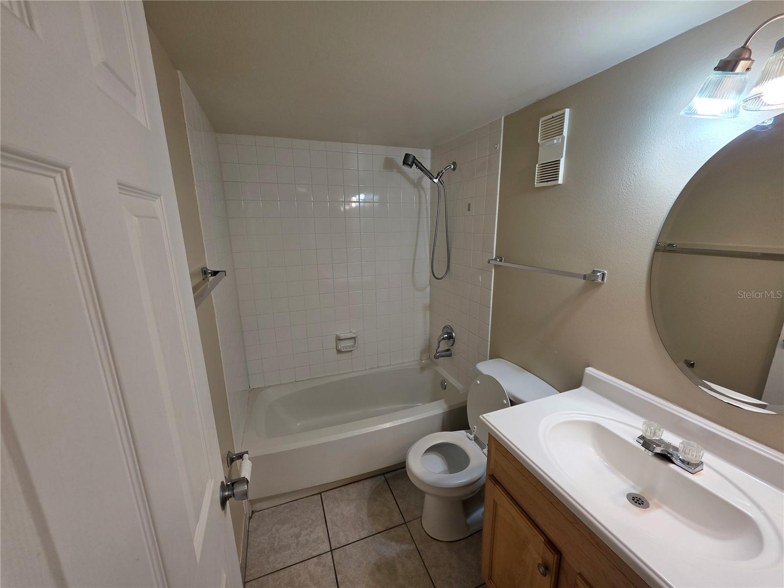 110 Cypress Woods Ct #12c Property Photo 14