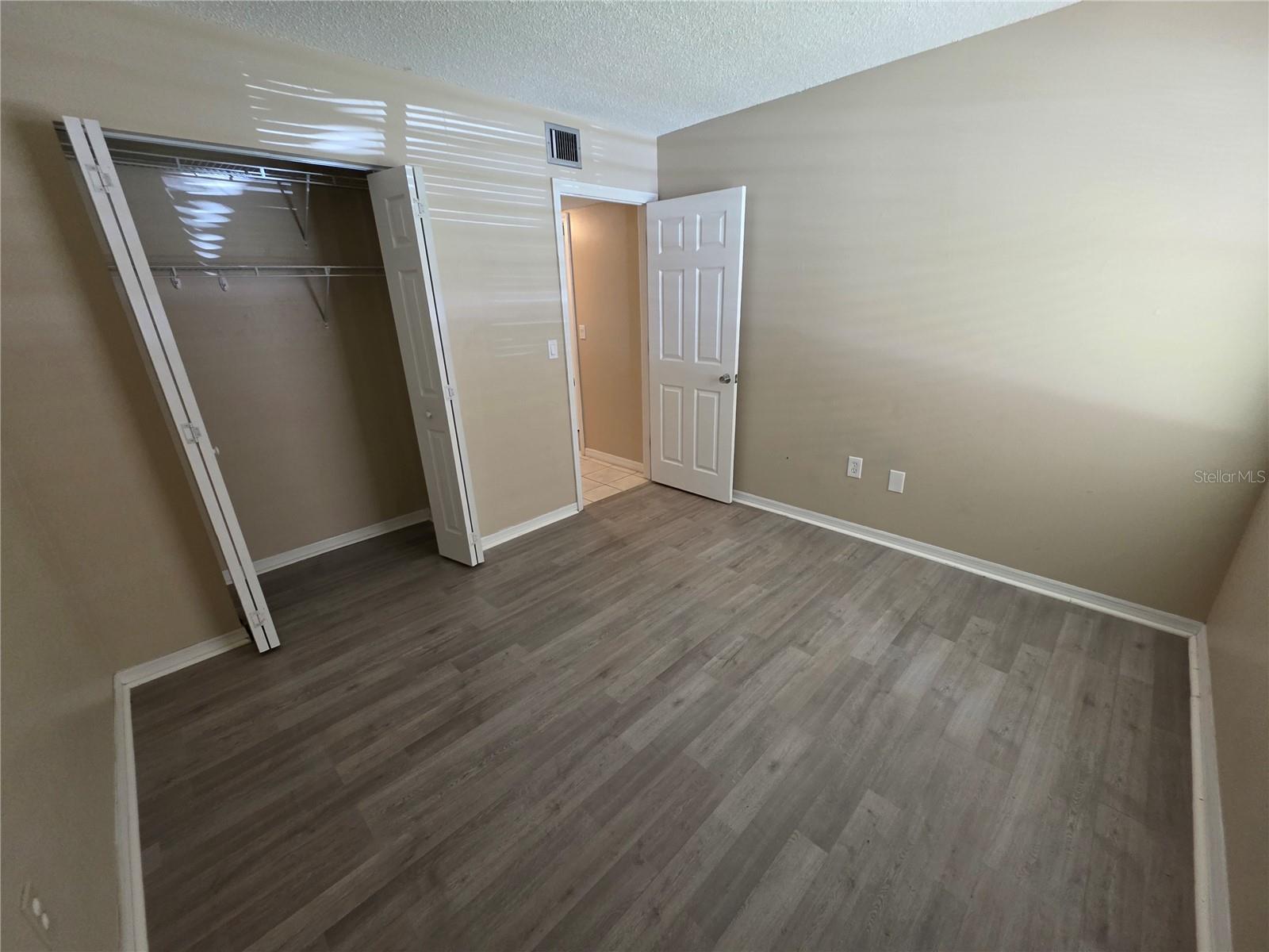 110 Cypress Woods Ct #12c Property Photo 16