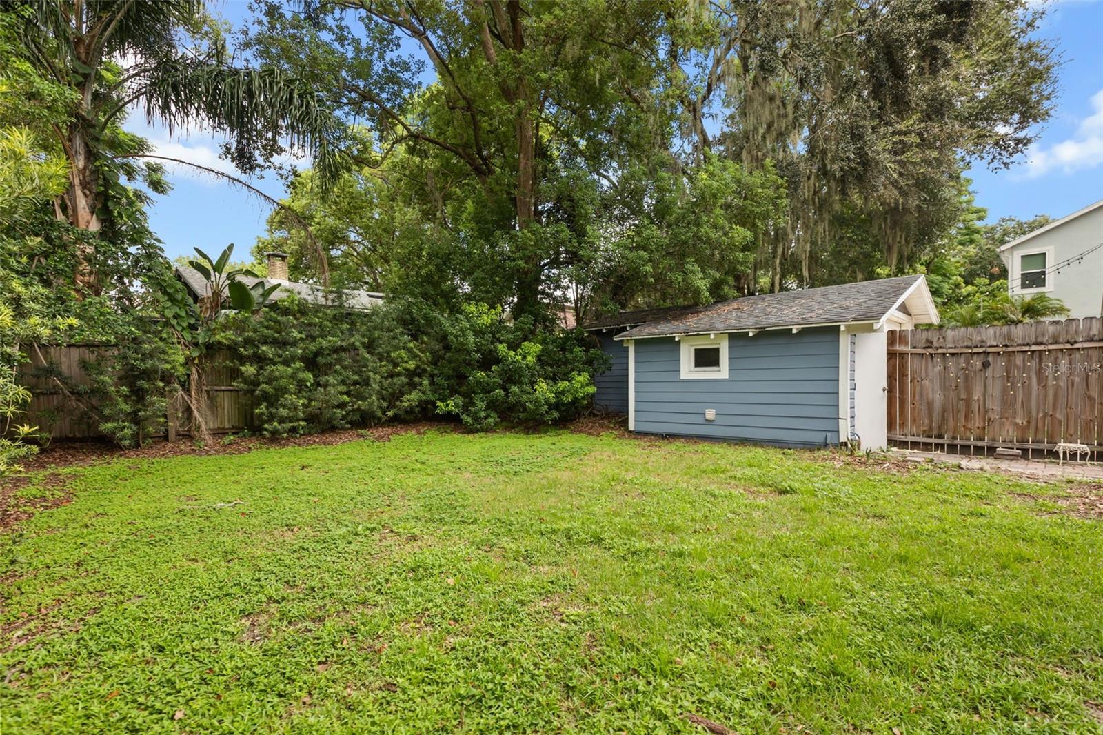 1213 Noble Pl Property Photo 23