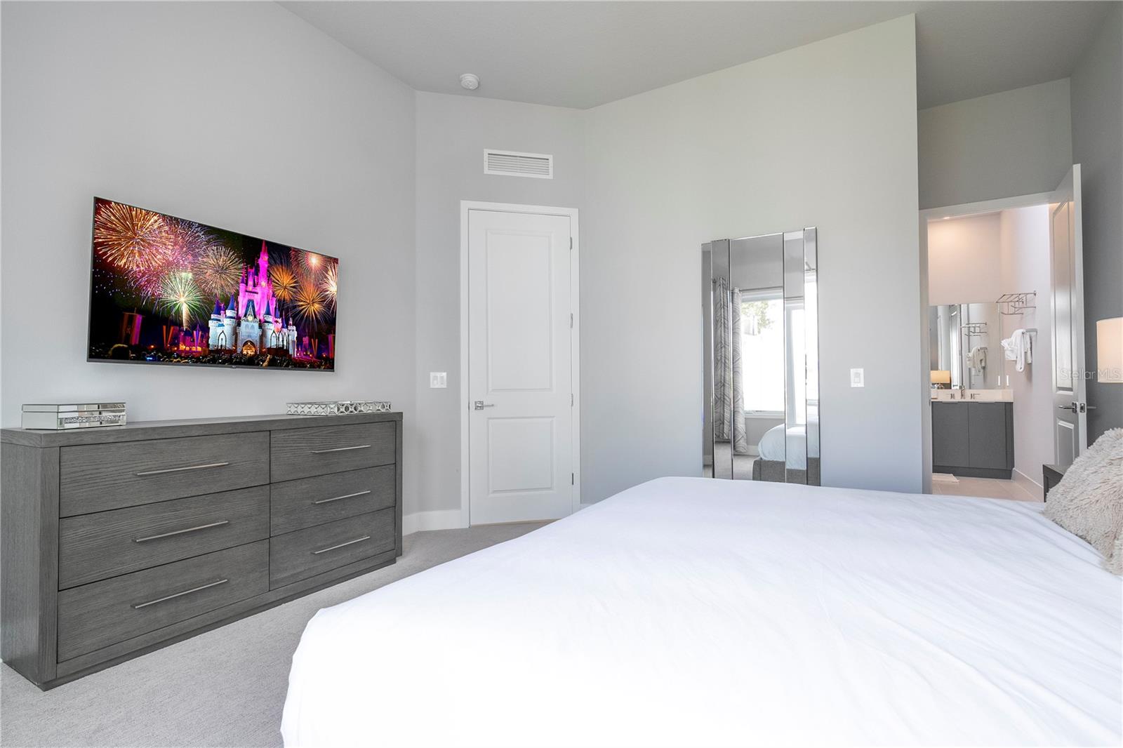 7740 Sandy Ridge Dr #218 Property Photo 16
