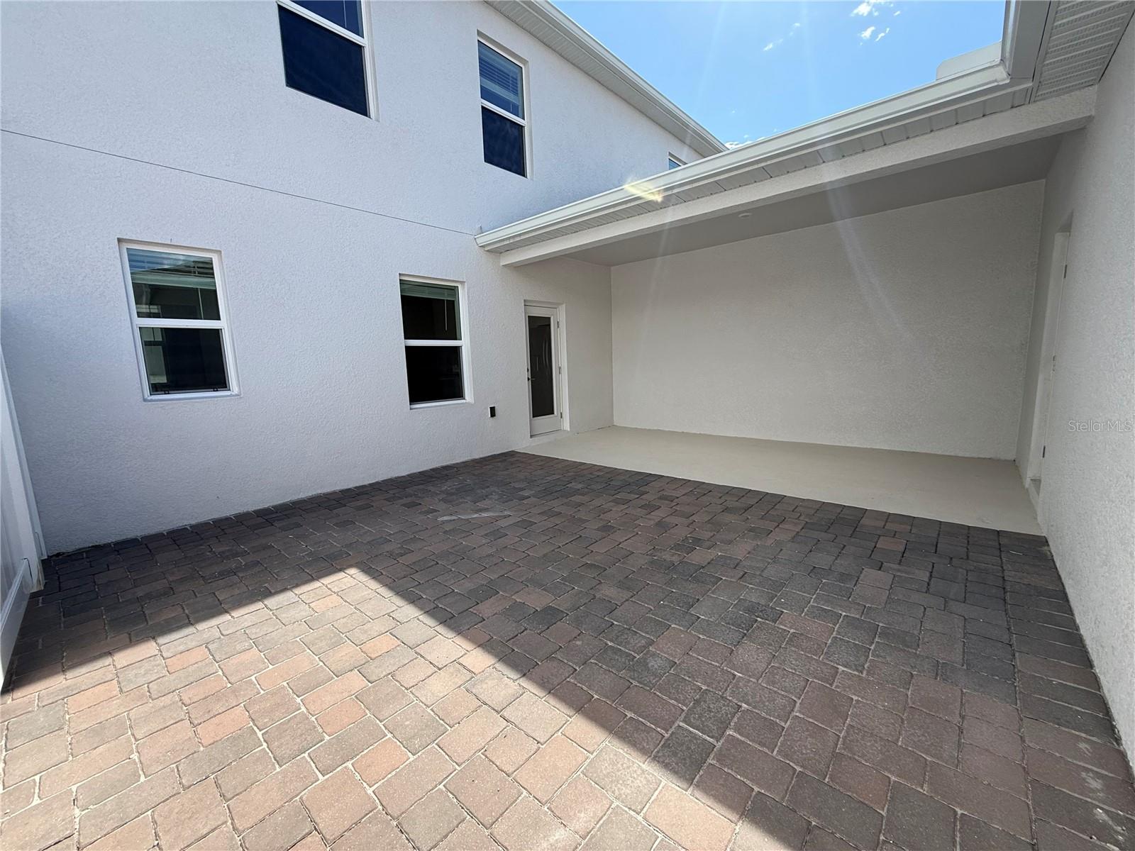 5607 Ronin Dr Property Photo 9