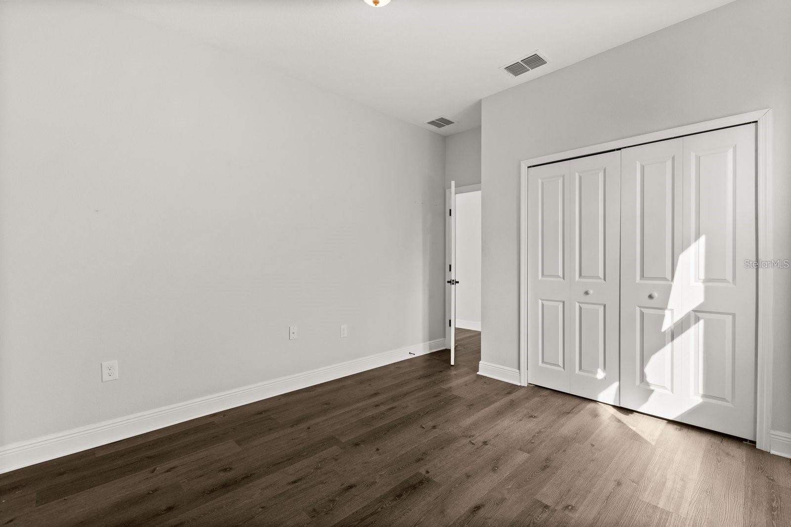 1125 Munster Ct Property Photo 12