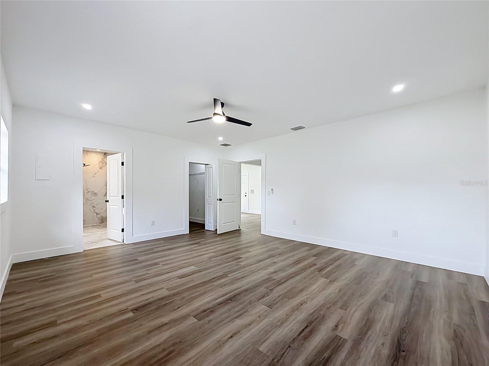 637 Pasadena Ave Property Photo 37