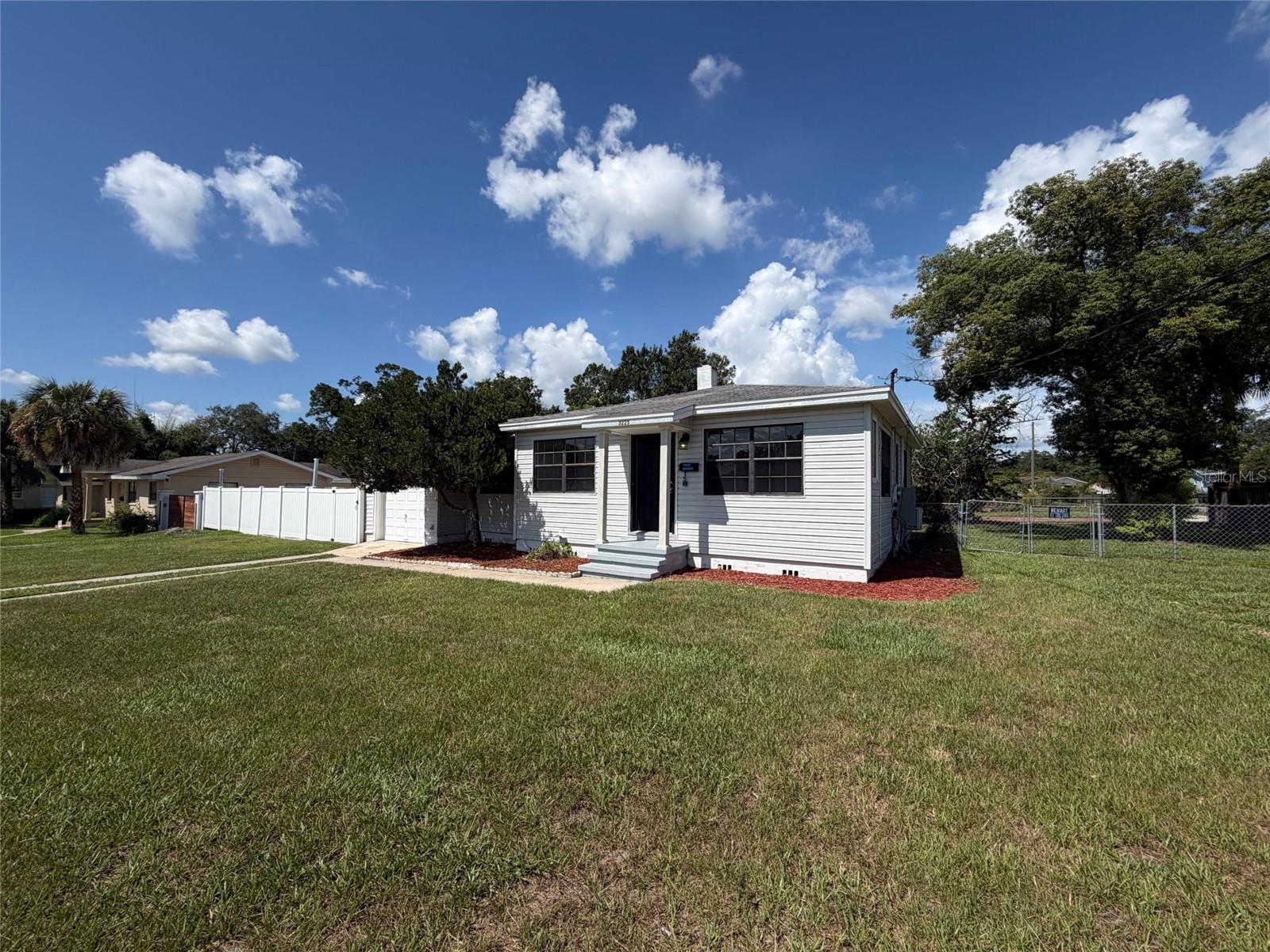 3225 Cleveland Heights Blvd Property Photo 16