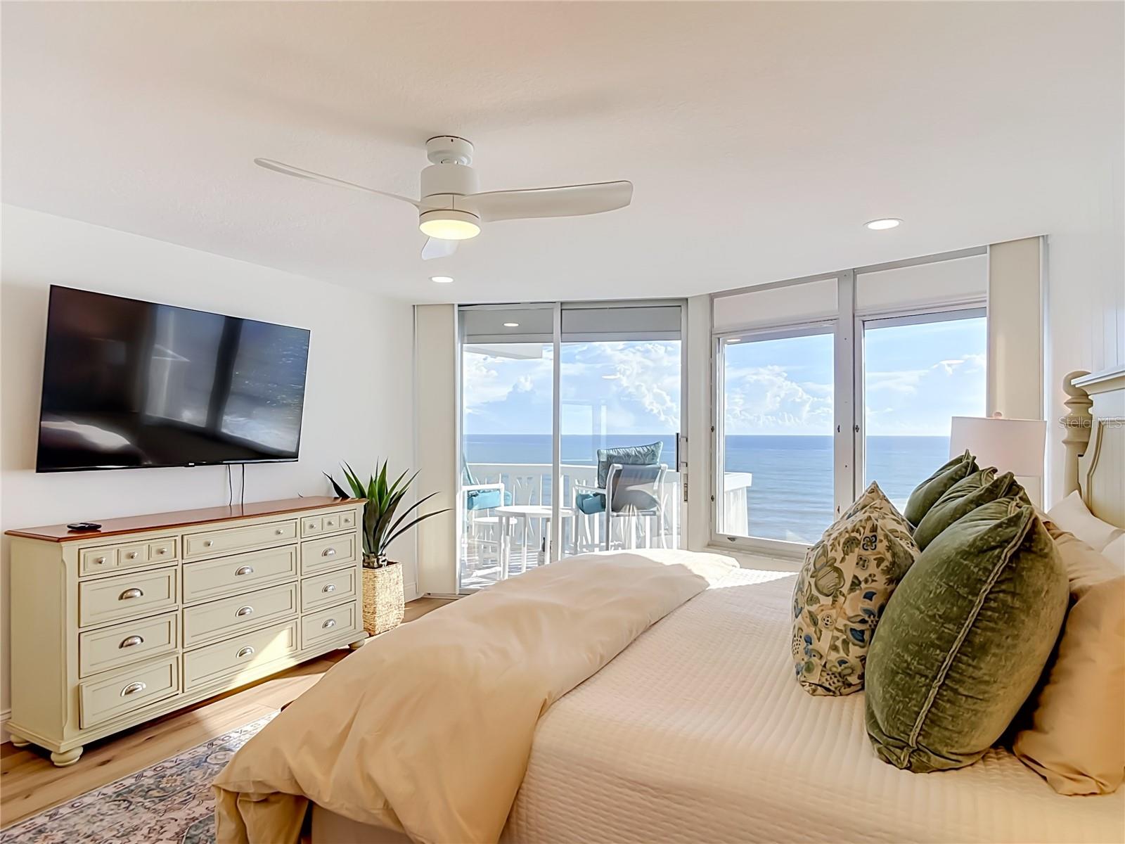 1051 Ocean Shore Blvd #904 Property Photo 5