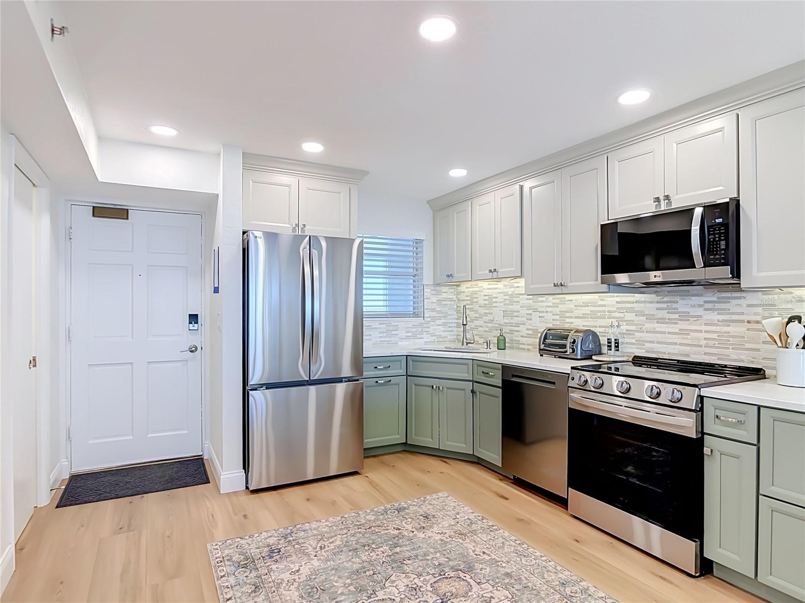 1051 Ocean Shore Blvd #904 Property Photo 9