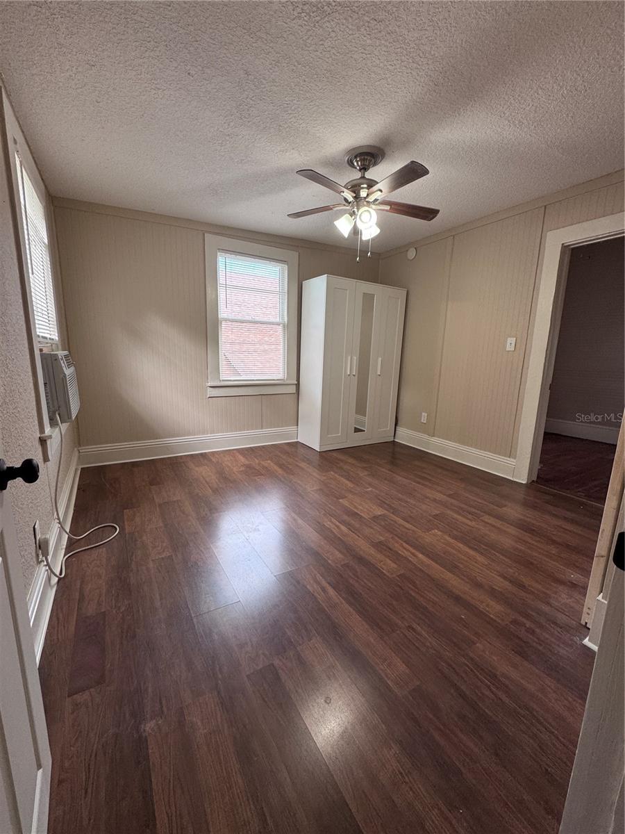 114 Ne Tuscawilla Ave Property Photo 12