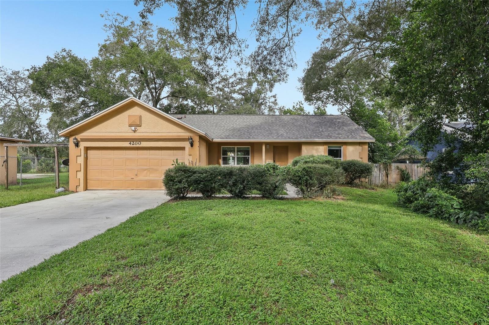 4200 W Pine Hill Cir Property Photo 1