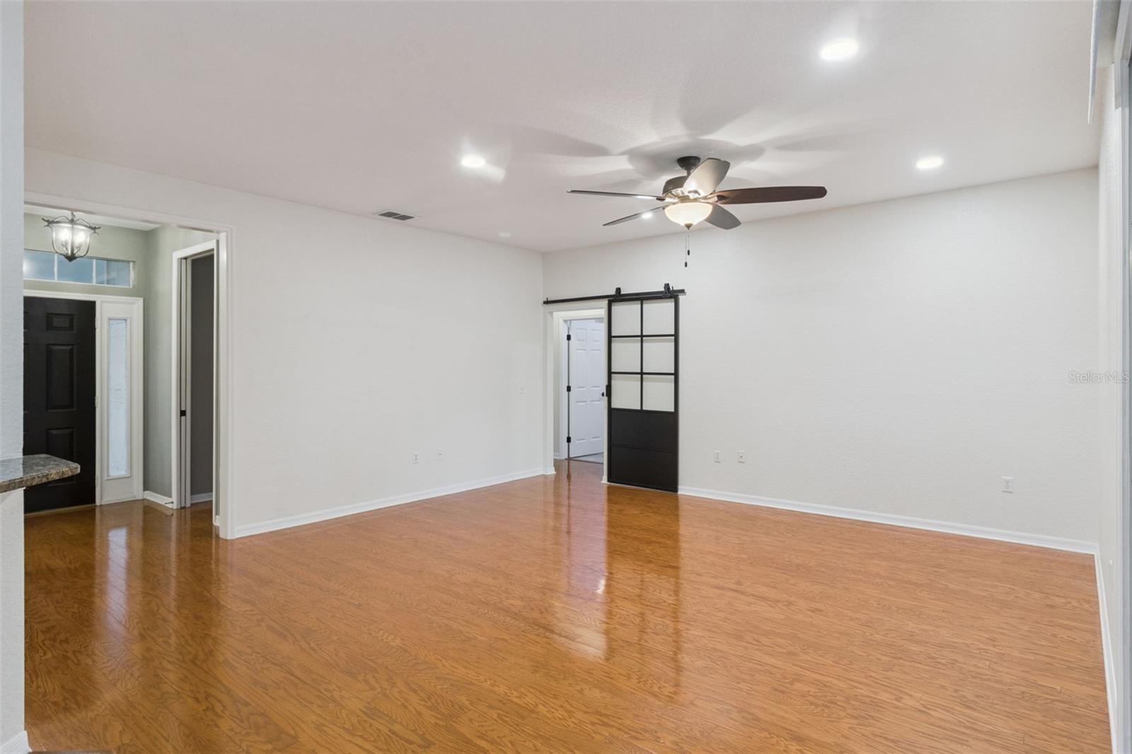 5937 Trophy Loop Property Photo 18
