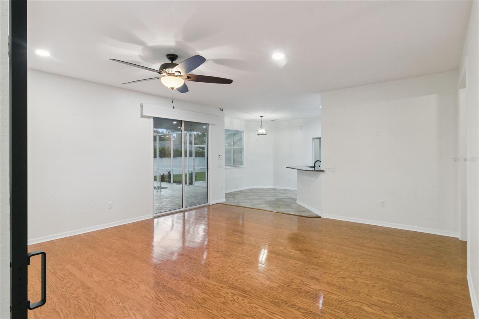 5937 Trophy Loop Property Photo 19
