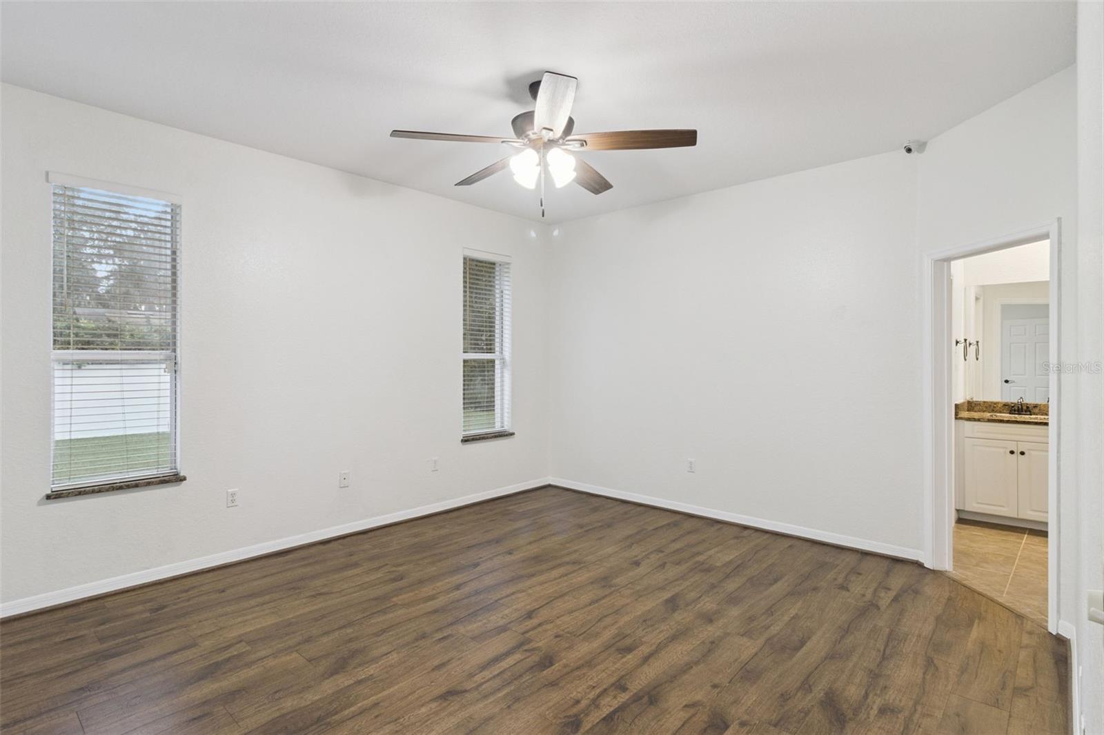 5937 Trophy Loop Property Photo 24