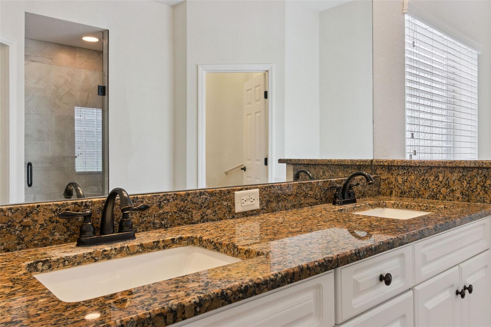 5937 Trophy Loop Property Photo 25