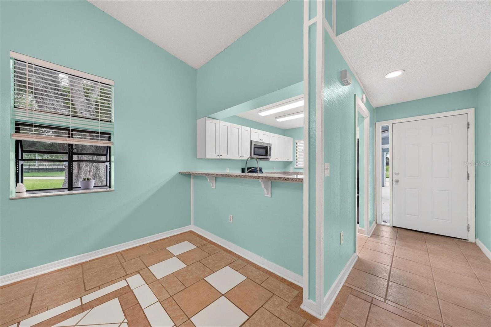 486 Prestwick Pl Property Photo 22
