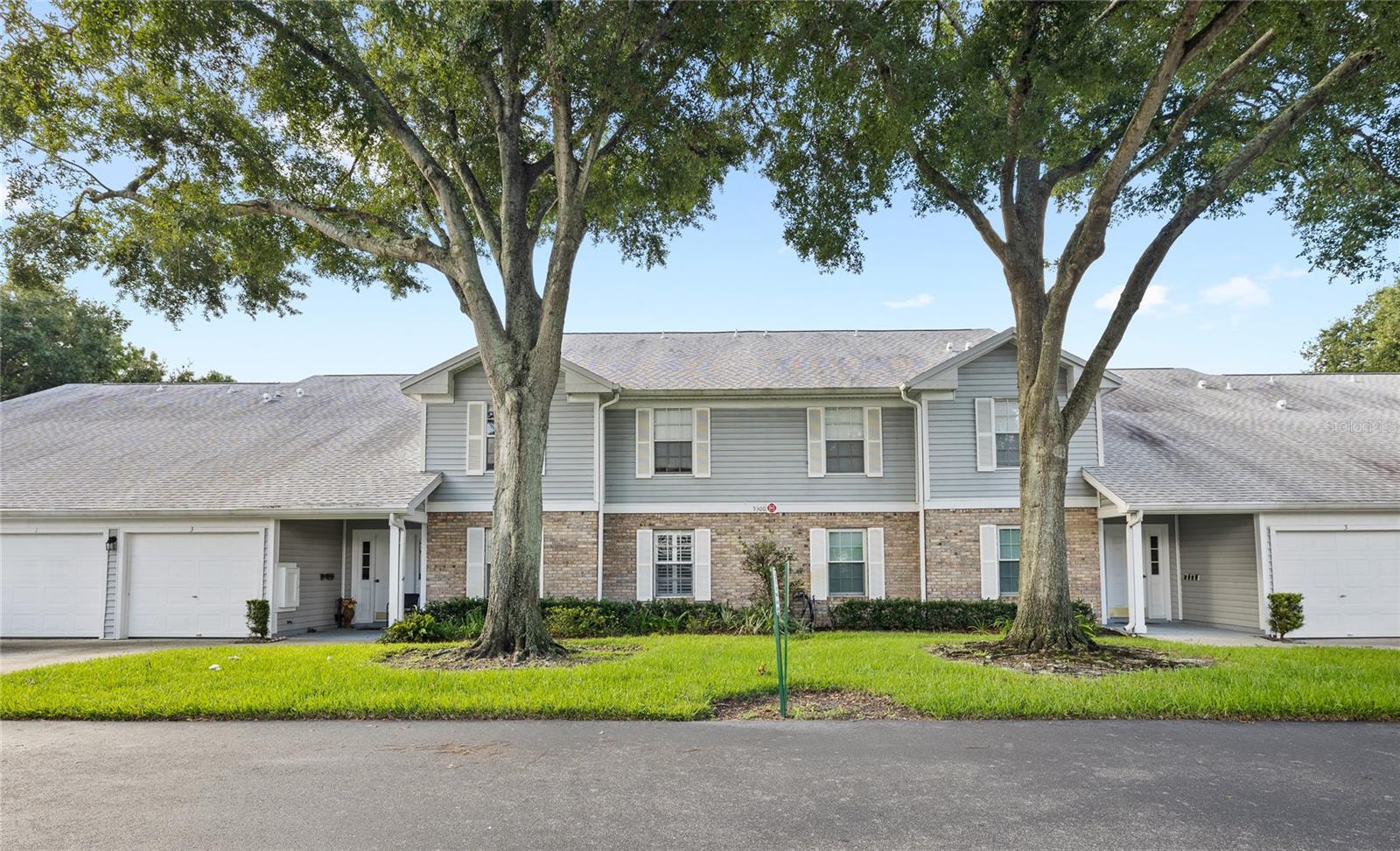 5300 Dover Village Ln #4 Property Photo 1