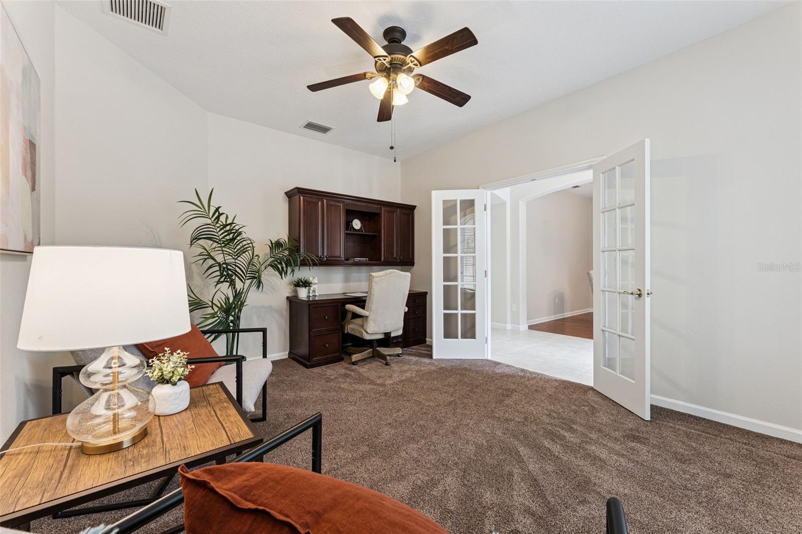 1110 Heron Point Way Property Photo 5