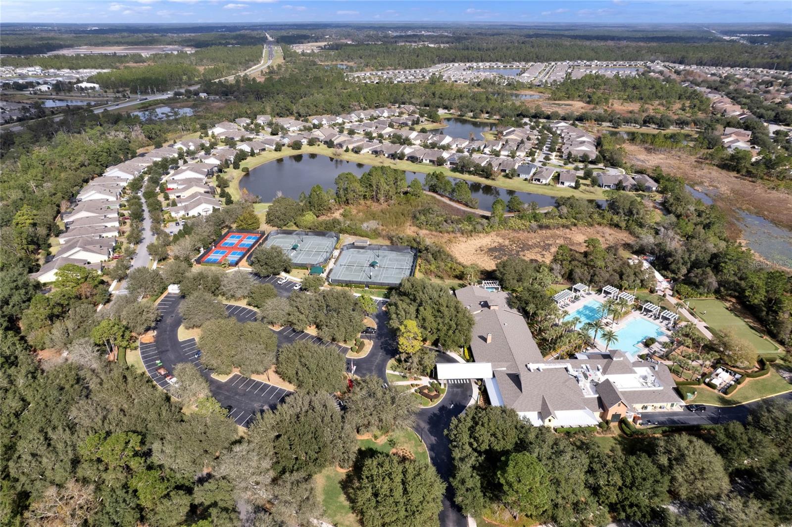 1110 Heron Point Way Property Photo 44