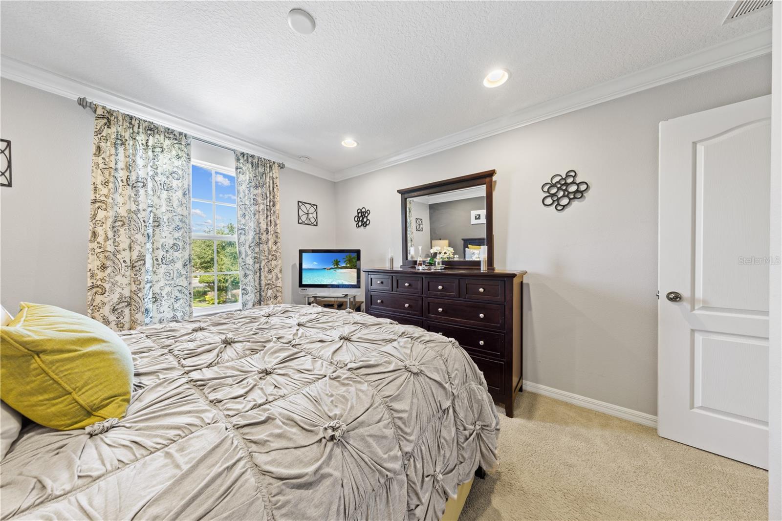 215 Maybeck Property Photo 48