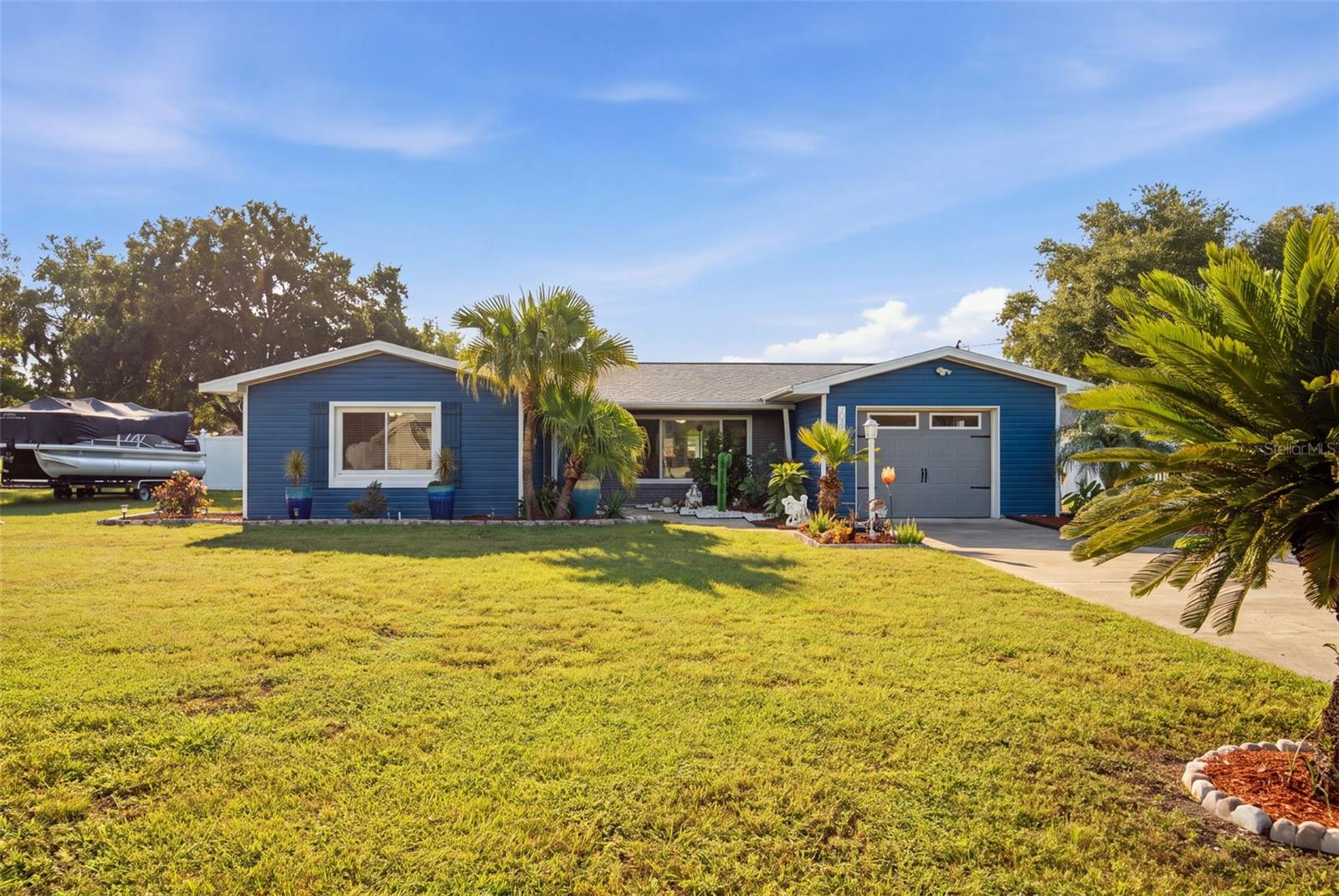 5325 James Rd Property Photo 1
