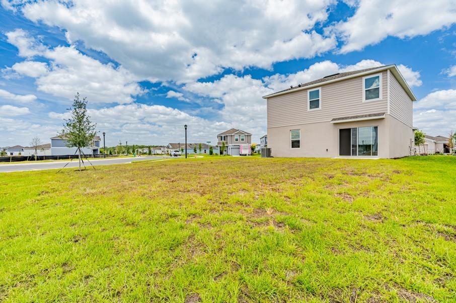 5682 Nispero Way Property Photo 10