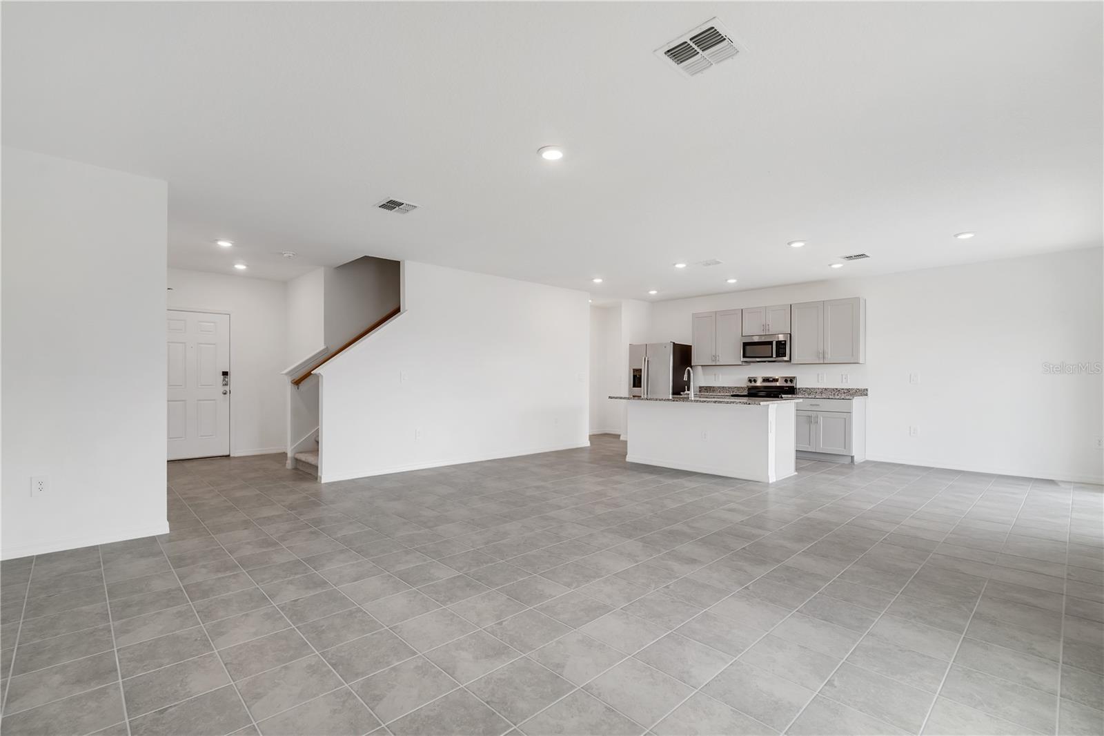 5682 Nispero Way Property Photo 11