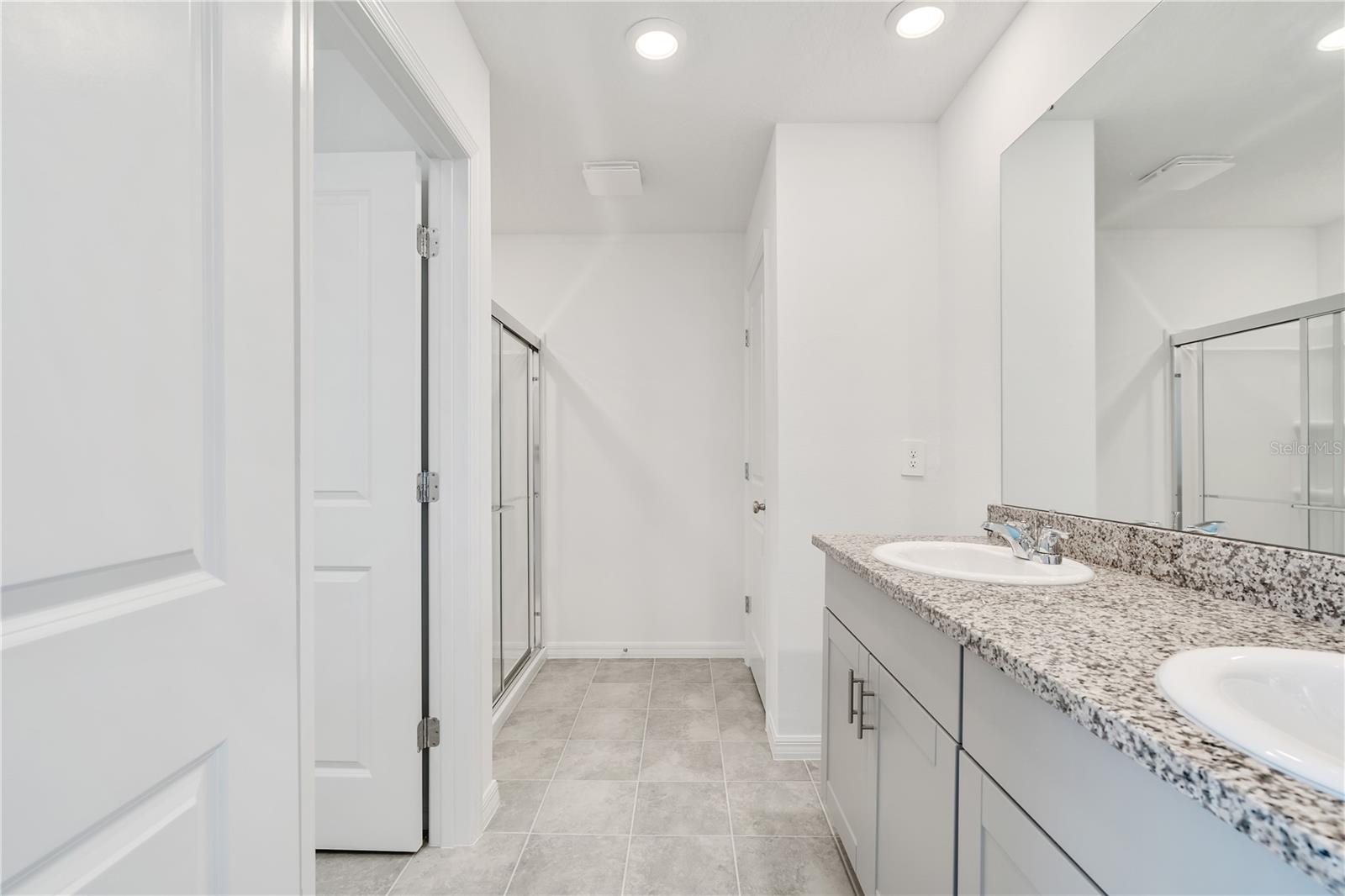 5682 Nispero Way Property Photo 14